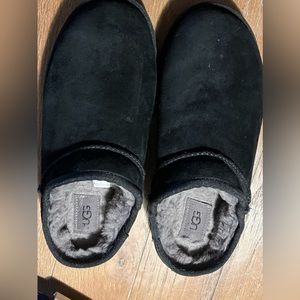 Ugg Slipper
